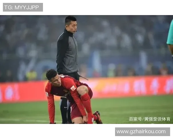 球员交易赛场爆发小插曲，裁判如何处理？