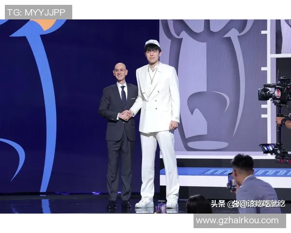 NBA季中锦标赛展现联盟竞争新格局与球星表现全景解读